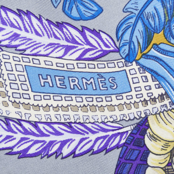 Authentic Hermes Carré Chapeau Silk Scarf - Picture 3 of 5